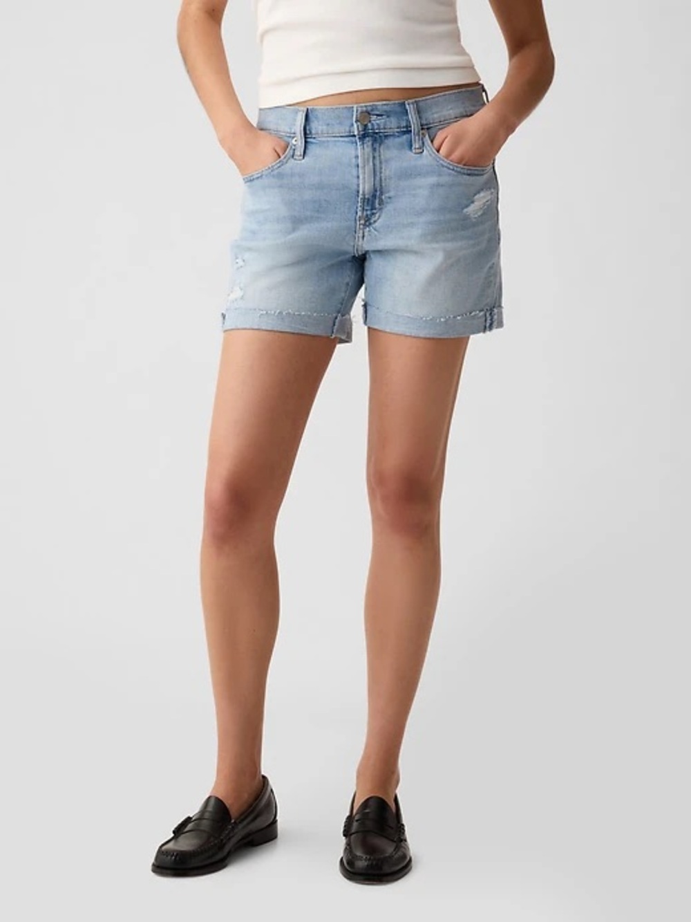 GAP 5” Girlfriend Mid Rise Distressed Denim Shorts